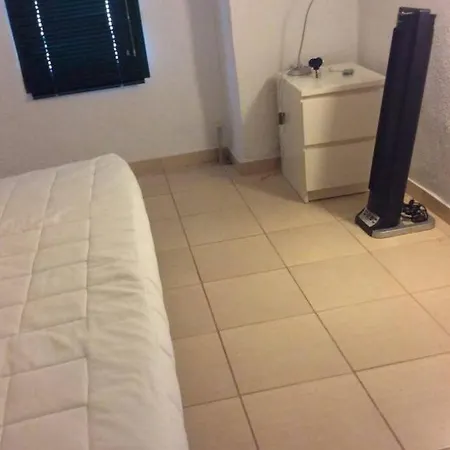 Beach House With Garden In Fourka Appartement *
